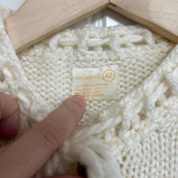 Vintage Floral Embroidered Cardigan Cream L/XL 3D Flowers Cottagecore Tie Neck - Picture 4 of 16